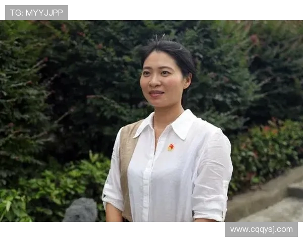 杨丽专访：从青涩少女到篮球明星的奋斗与成长之路